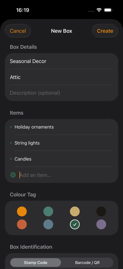 Creating a new box in Peek: name, location, items, a colour tag, and a stamp code